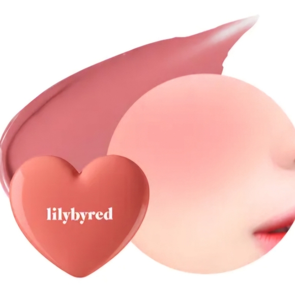 Blush - Picture 2 of 3